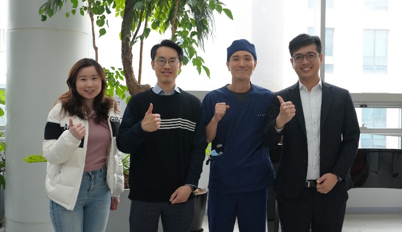 250414_메리트메디컬_홍콩의료진4.jpg