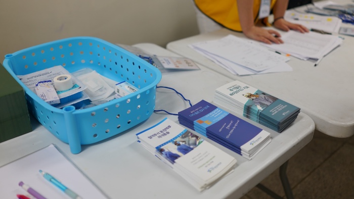 민트병원 의료봉사3.jpg